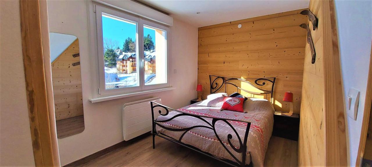 Residence Campredon - Decoration Typique - 25M2 De Terrasse Amenagee Plein Sud Avec Vue Panoramique - Internet - Jardin - Parking - Navette - Linge Et Menage En Options Payantes Font-Romeu-Odeillo-Via Luaran gambar